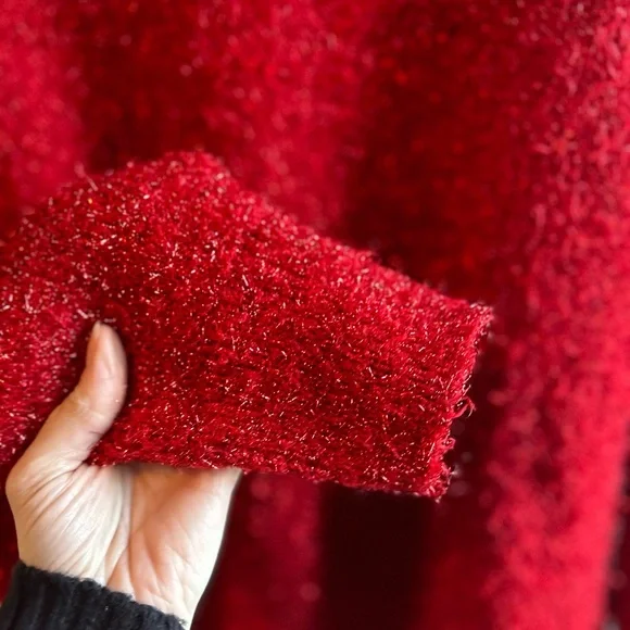 H&M - Festive Sweater - Picture 5 of 7